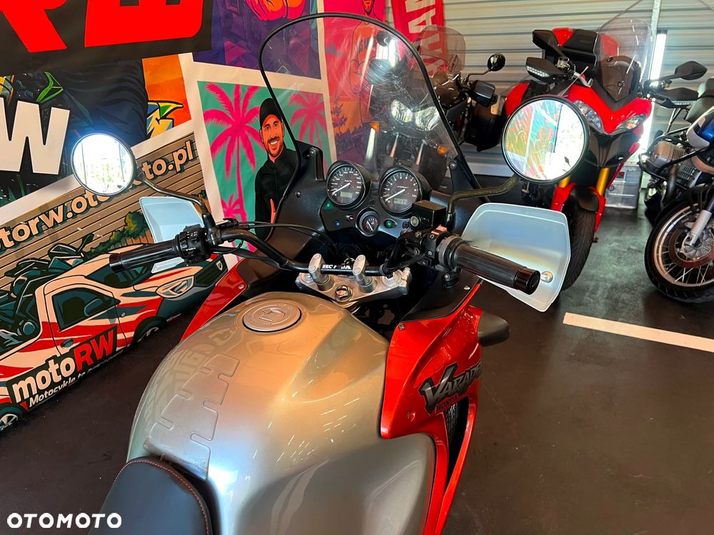 Honda XL - 11