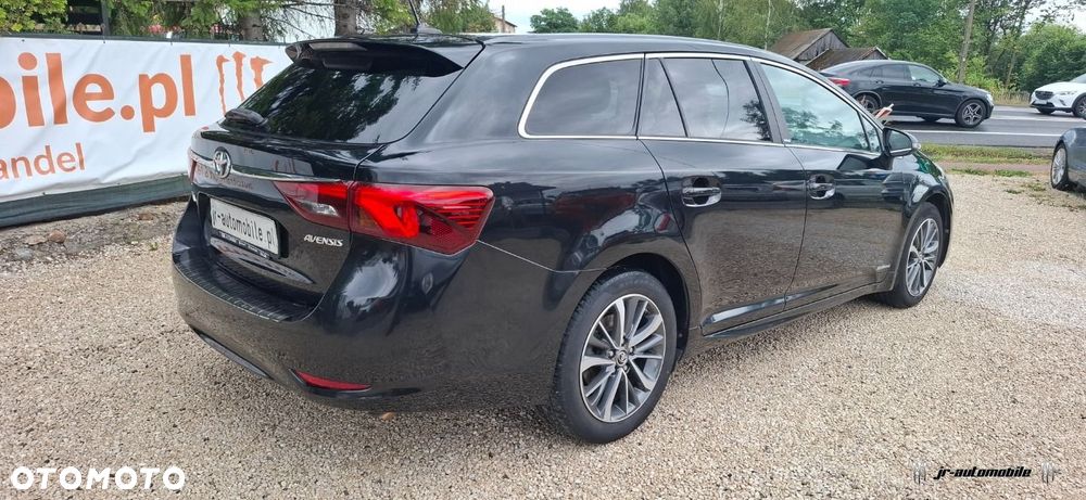 Toyota Avensis - 5