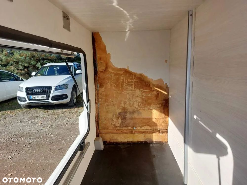 Ford ROLLER TEAM Kronos 5-Osobowy - 10