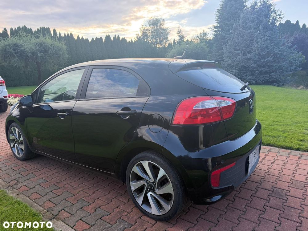 Kia Rio 1.4 crdi M - 6