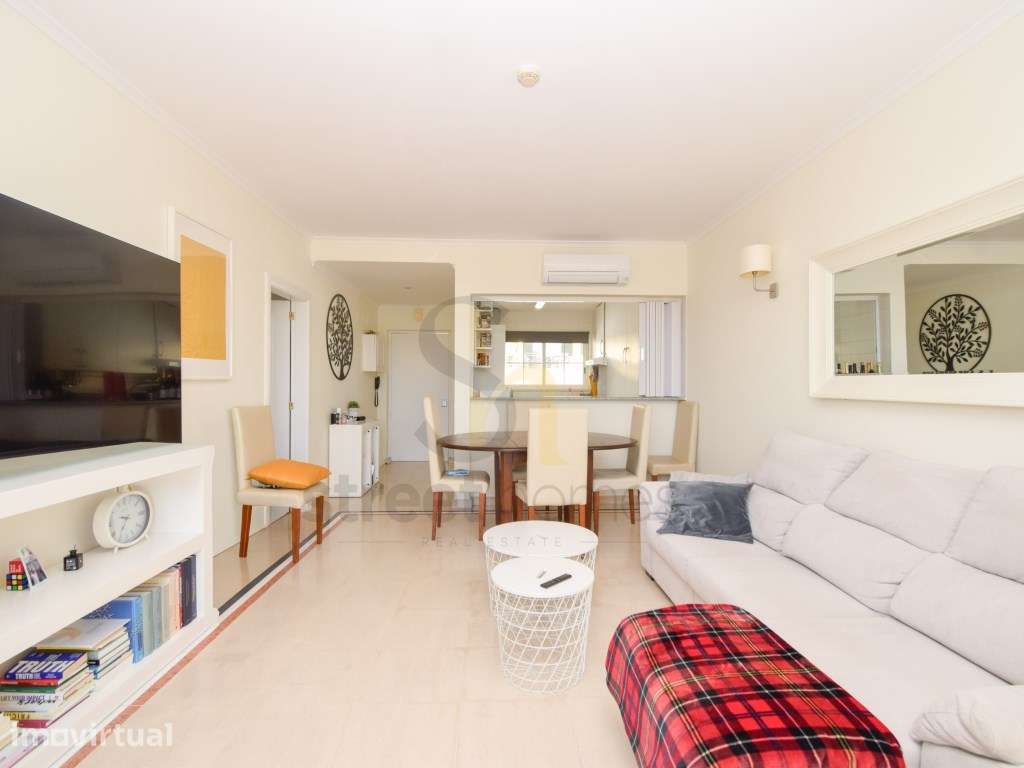 T1 no Condominio Quinta dos Grilos com vista para o Jamor - Grande imagem: 4/19