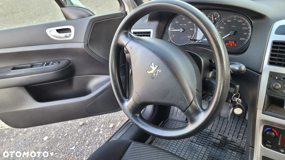 Peugeot 307 1.6 HDi - 33