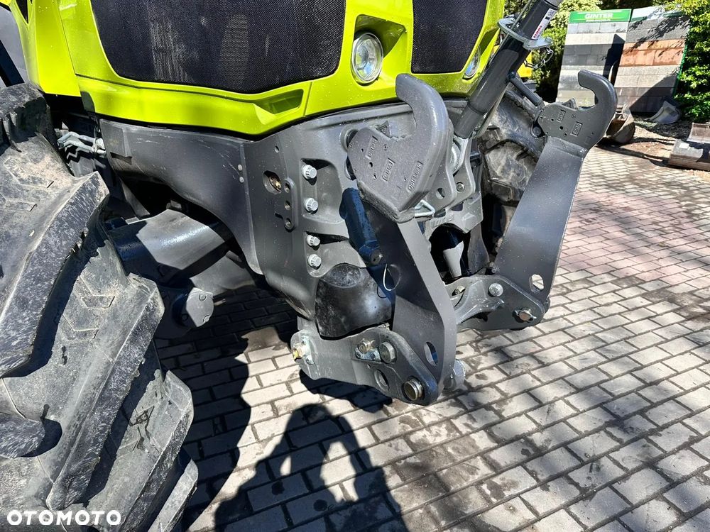 Claas Axion 830 - 11