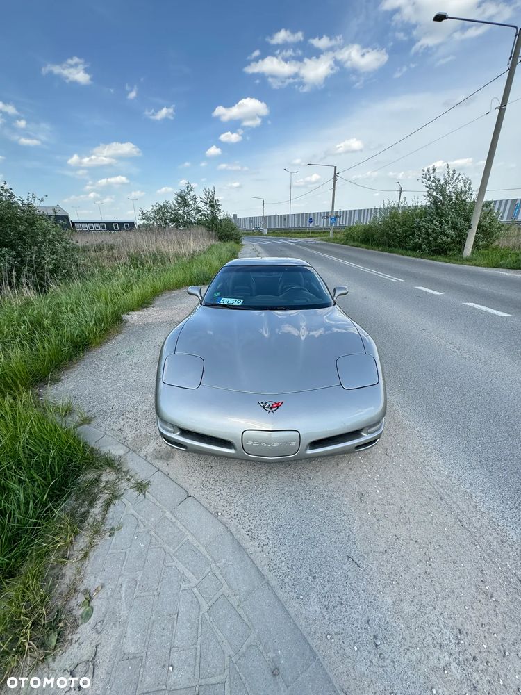 Chevrolet Corvette 5.7 - 10