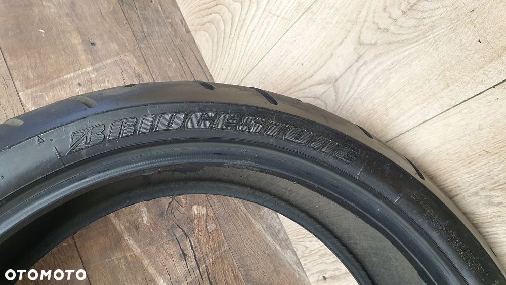 Opona 180/55ZR17 Bridgestone Battlax BT014R - 2