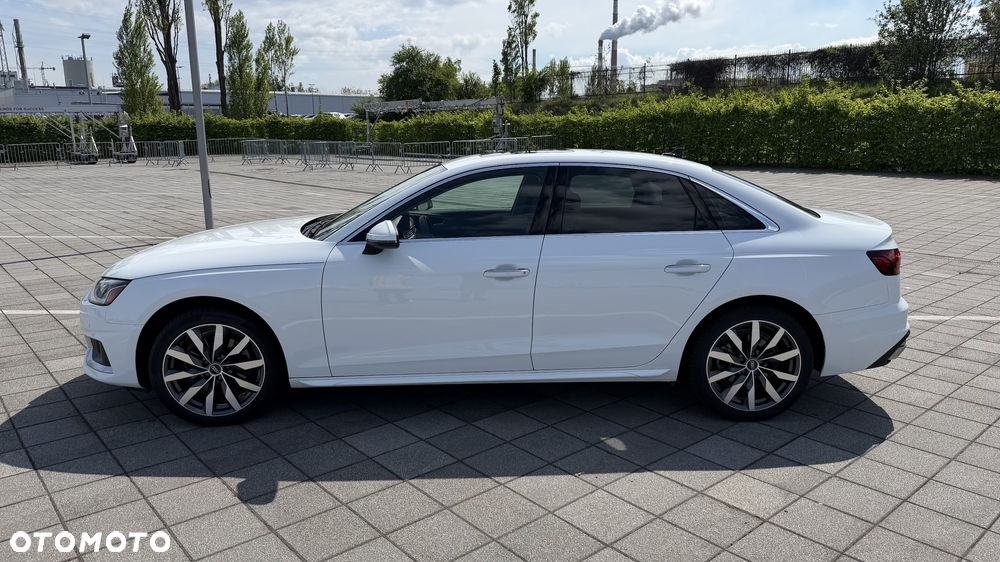 Audi A4 Limousine 40 TFSI quattro S tronic - 3