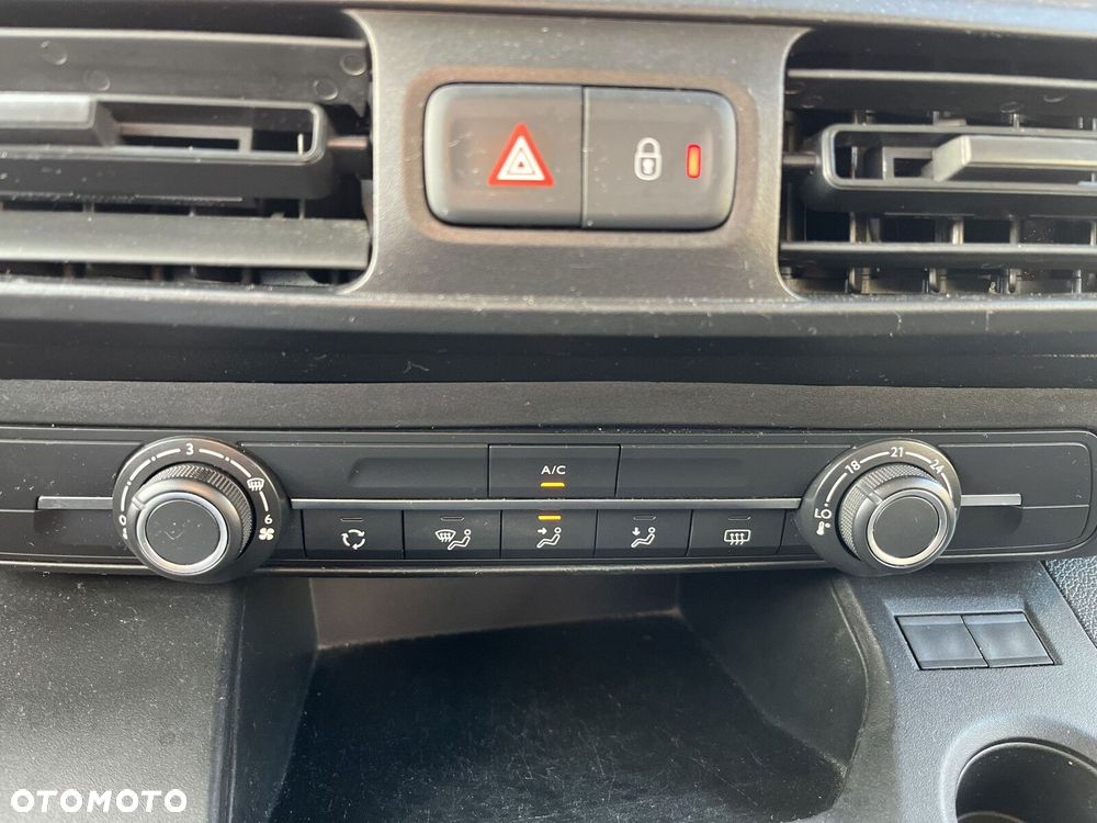 Toyota Proace City - 21
