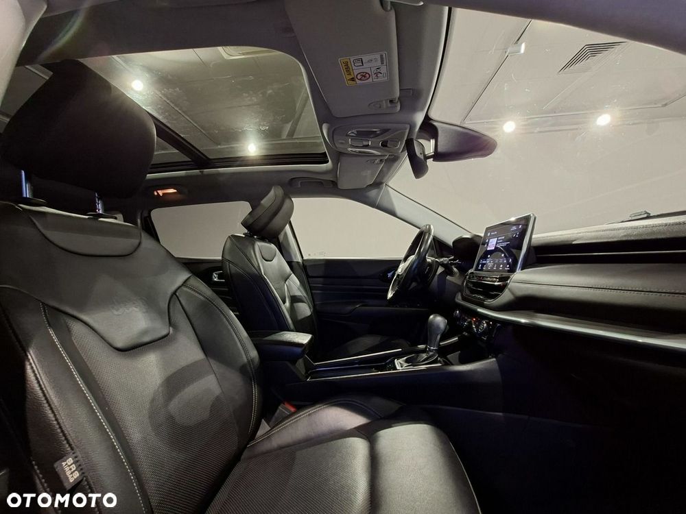 Jeep Compass - 13