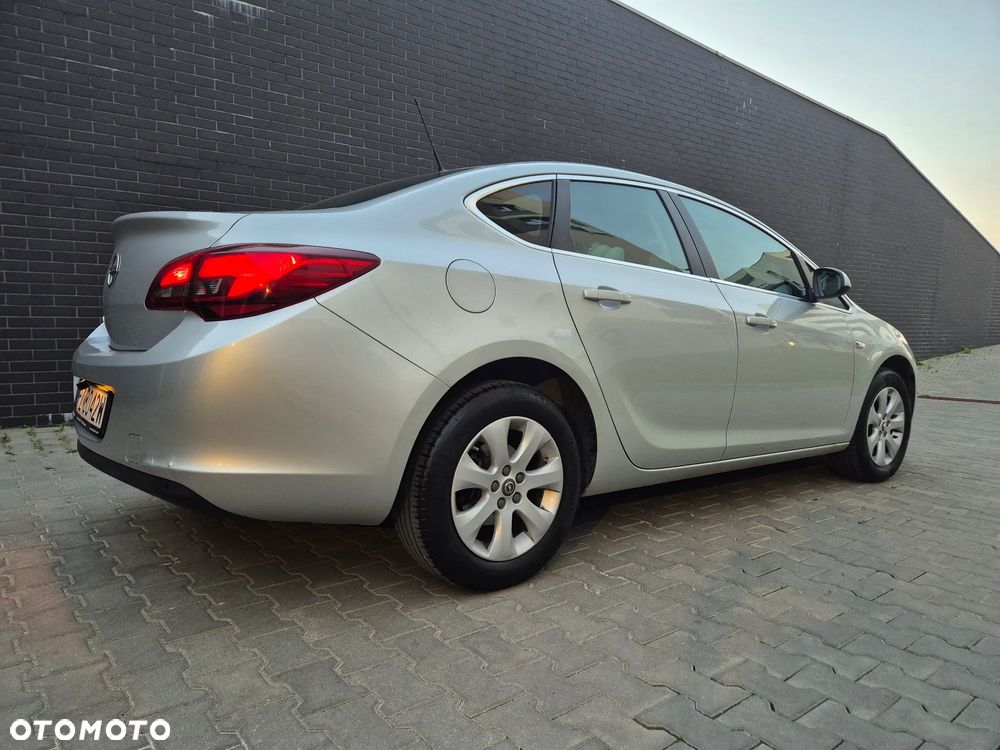Opel Astra 1.4 T Active - 13