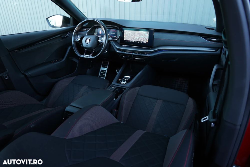 Skoda Octavia 2.0 TDI DSG RS Plus - 13