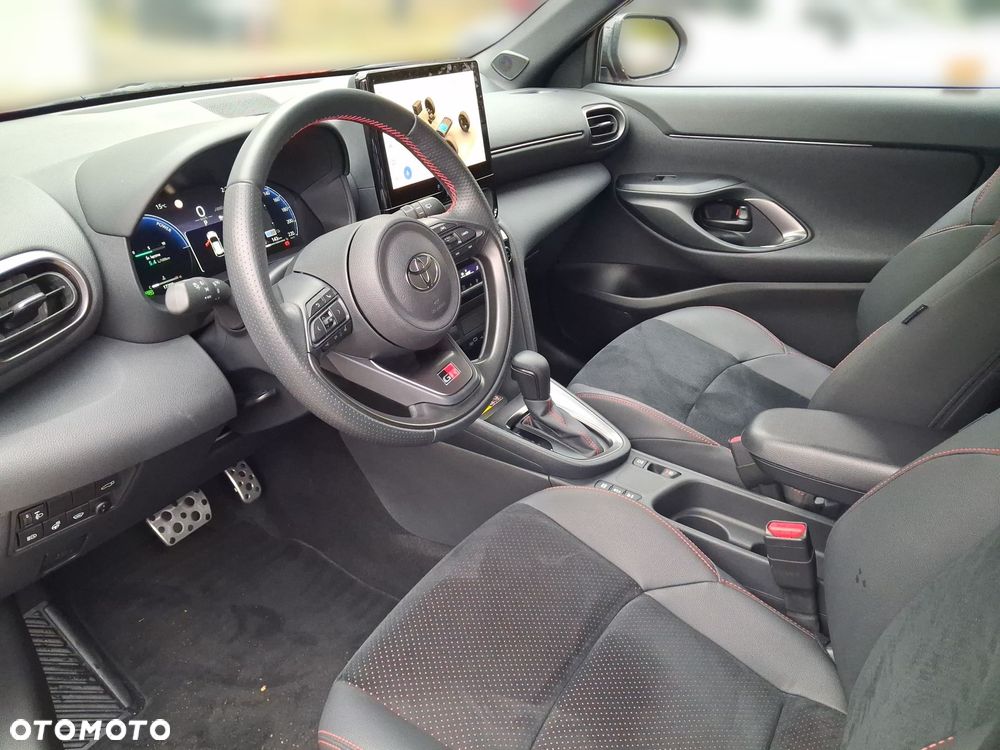 Toyota Yaris Cross Hybrid 1.5 GR Sport - 7