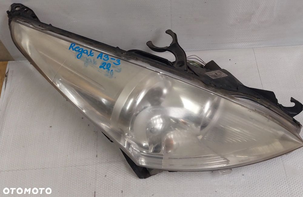 .  LAMPA PRZOD PRZEDNIA PRAWA PEUGEOT 3008/5008 - 2