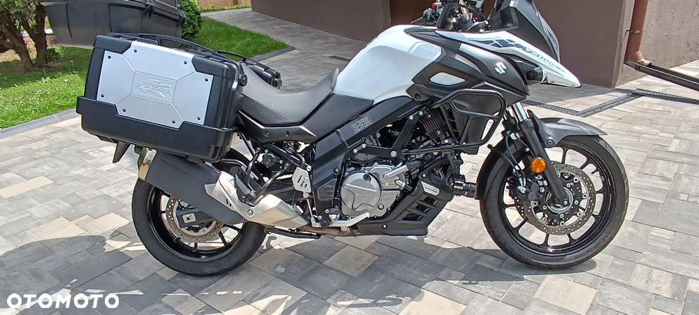 Suzuki V-STROM - 11