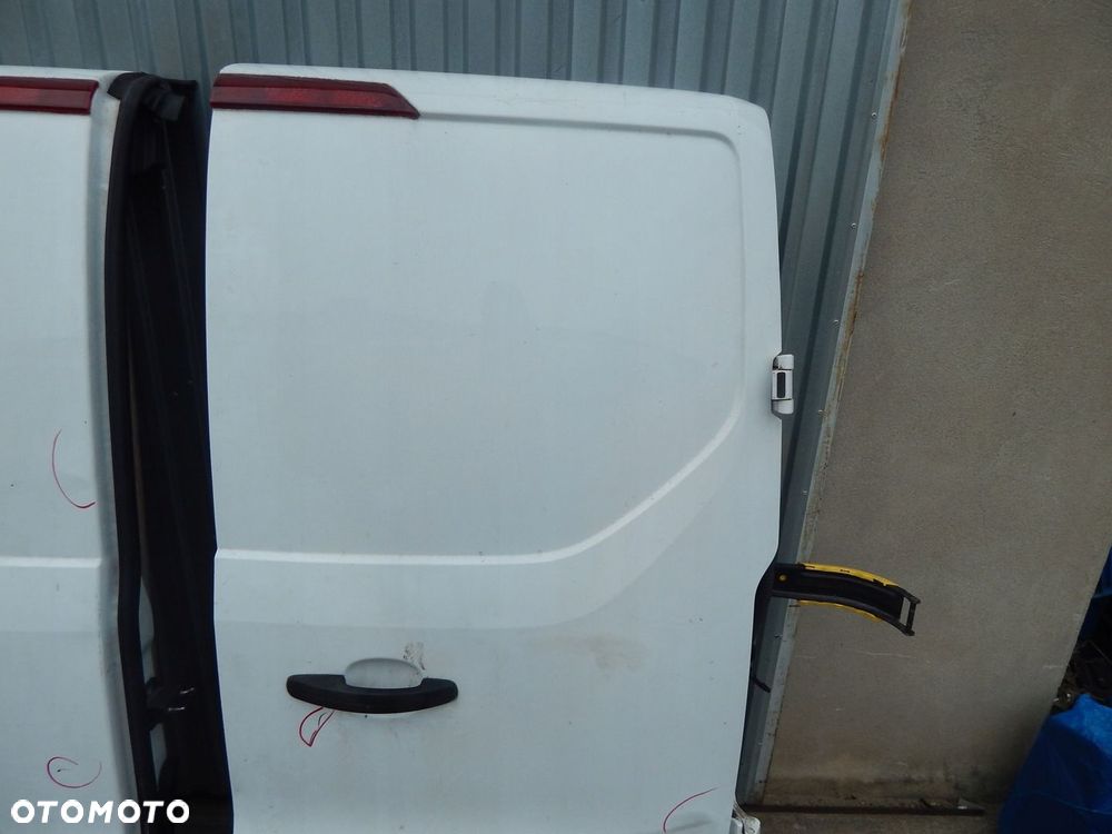 DRZWI PRAWE FORD CUSTOM - 1