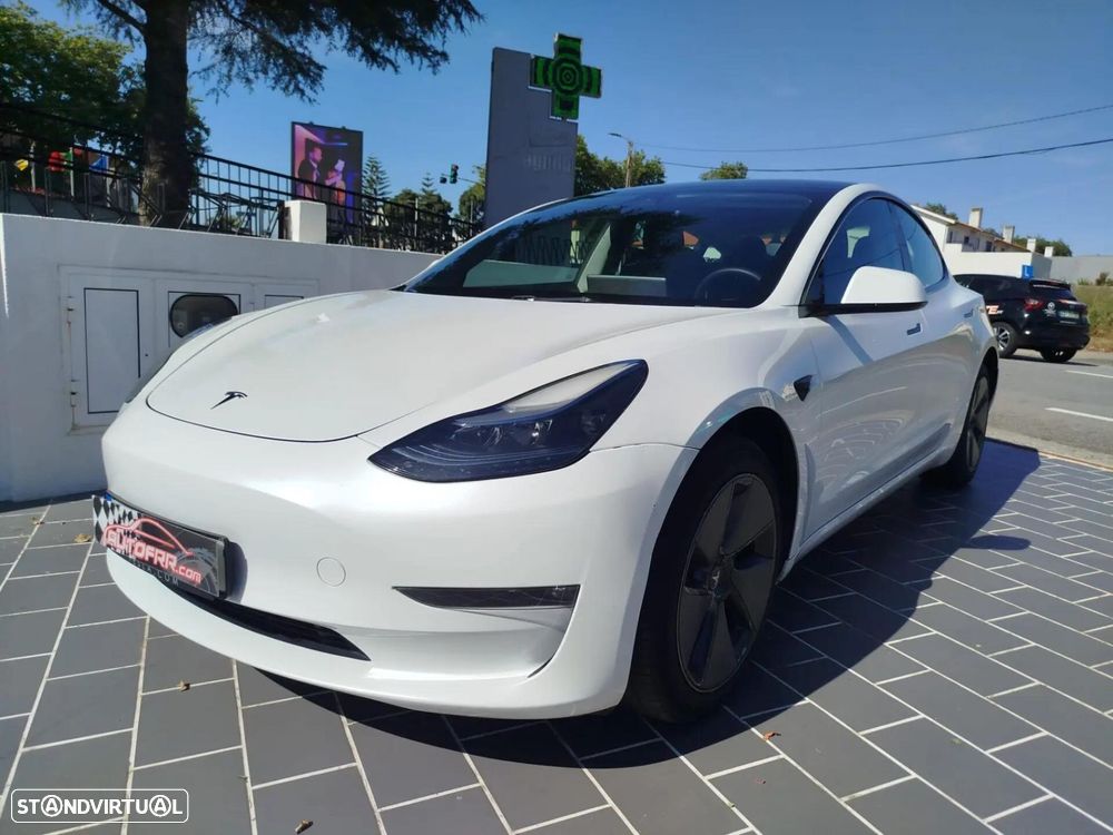 Tesla Model 3 Long Range Tração Traseira - 4