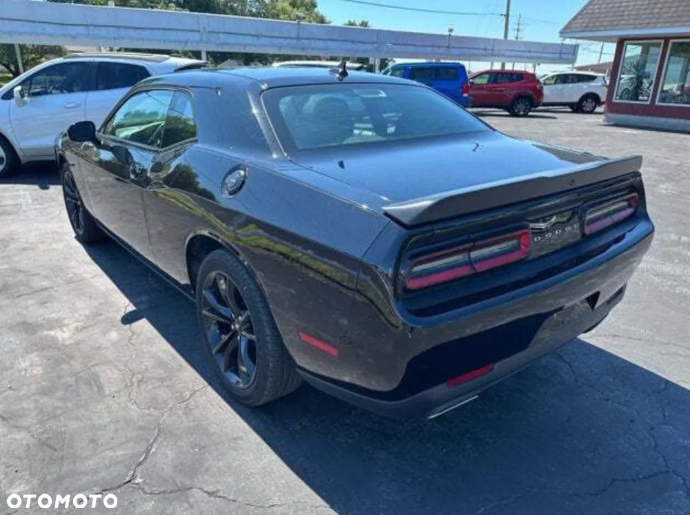Dodge Challenger 3.6 GT Plus AWD - 4
