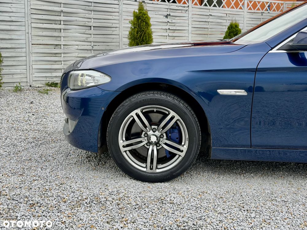BMW Seria 5 535d xDrive Sport-Aut Modern Line - 23