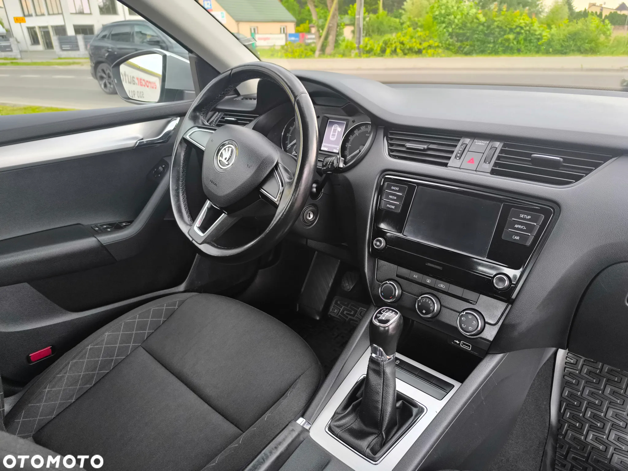Skoda Octavia 1.6 TDI SCR Ambition - 17