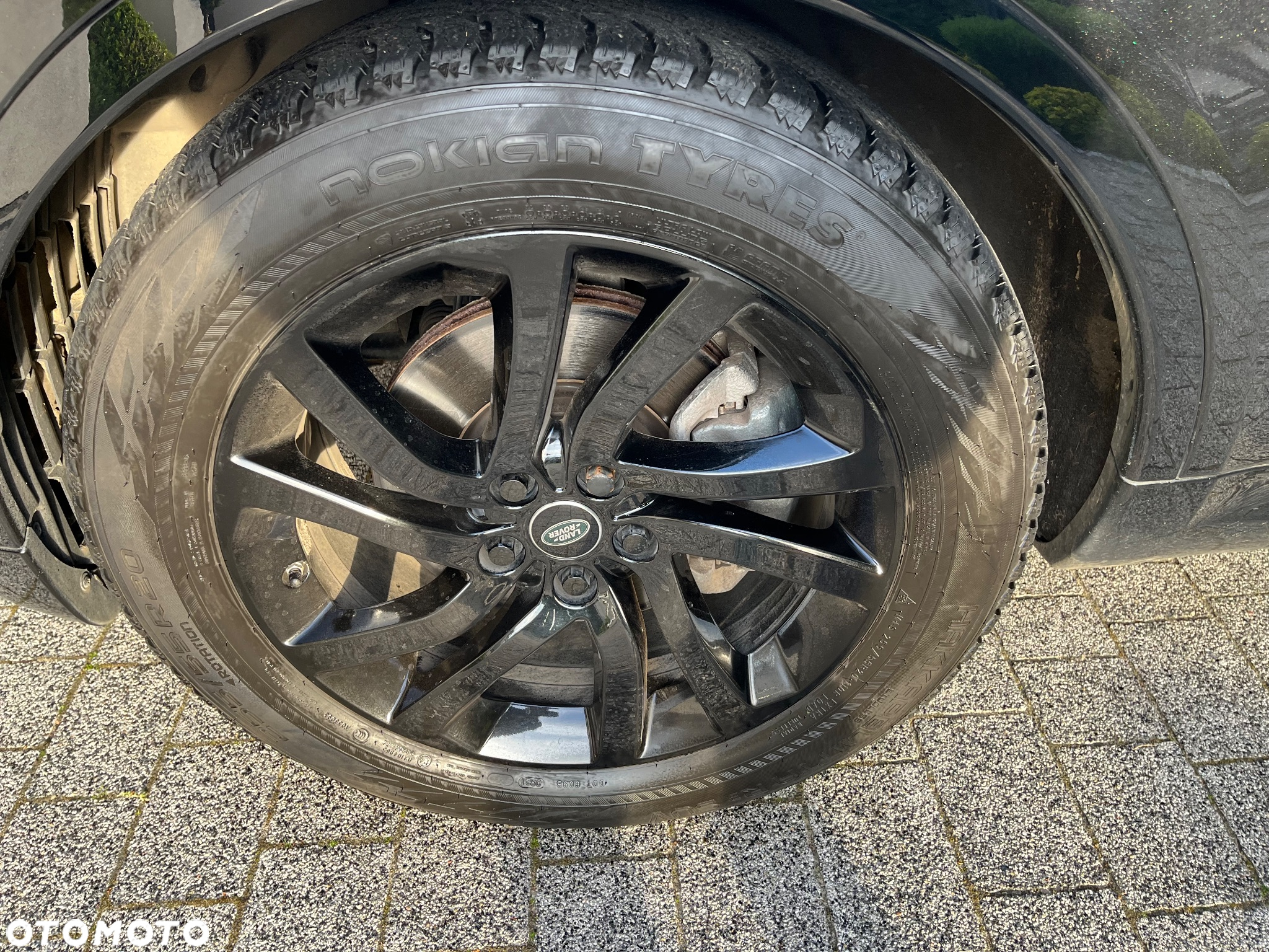 Land Rover Discovery 3.0 TD6 HSE Luxury - 12