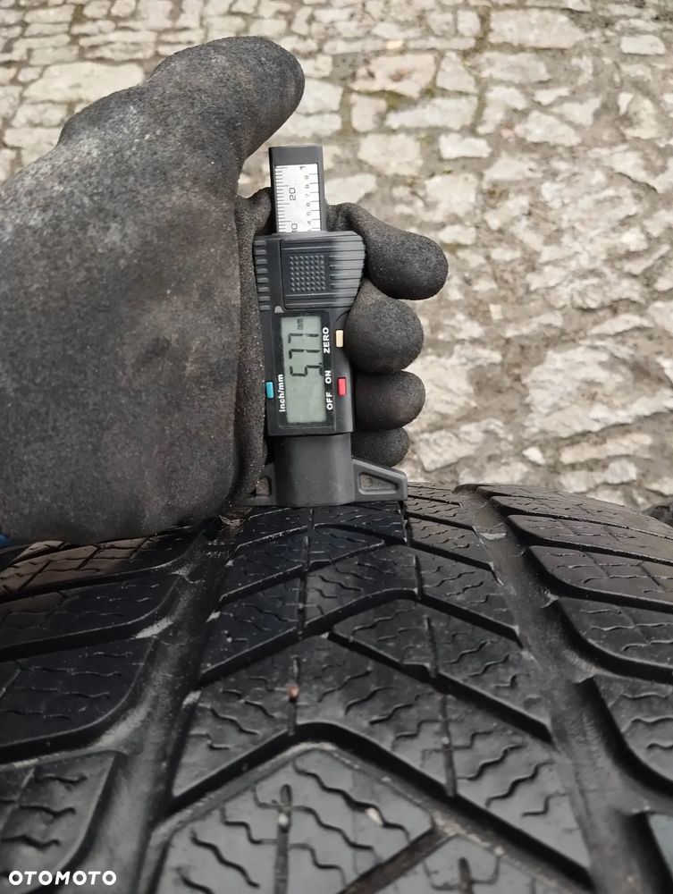 PIRELLI SOTTOZERO WINTER 3 - 5