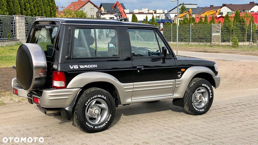 Hyundai Galloper - 3