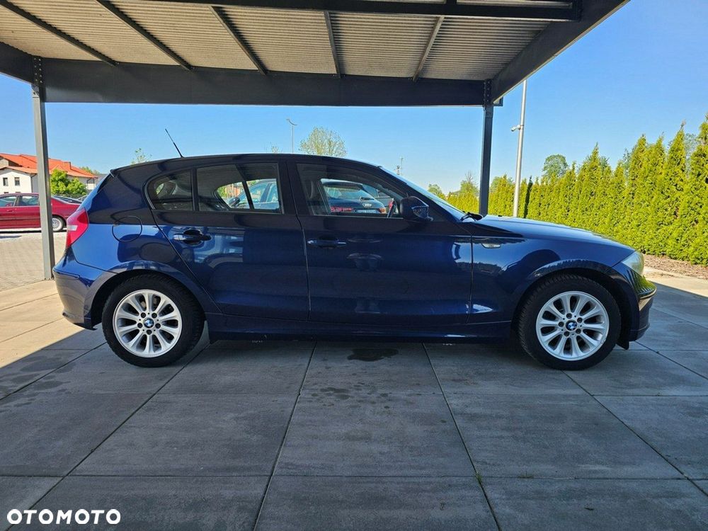 BMW Seria 1 120i - 10