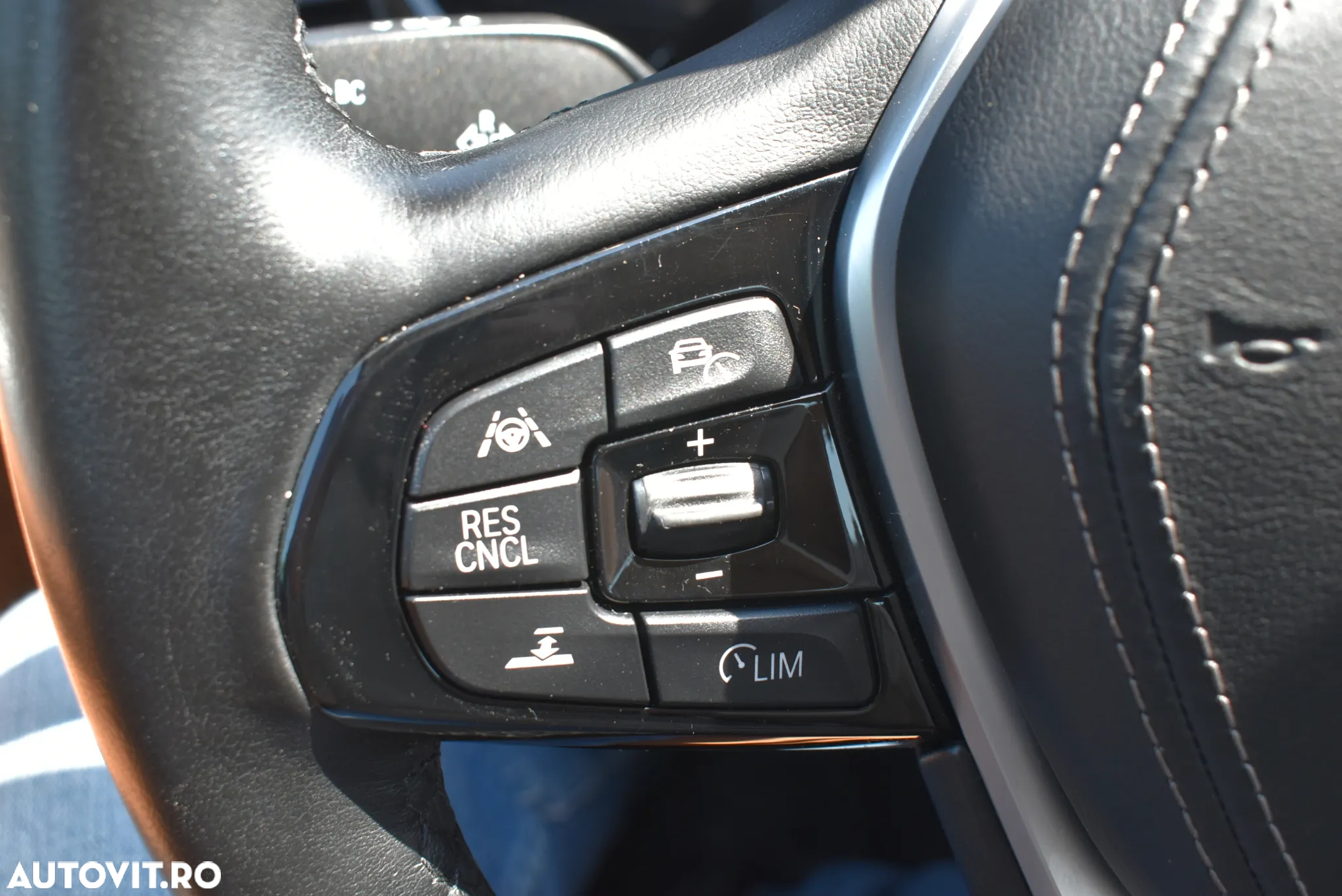 BMW Seria 5 530e AT PHEV - 29
