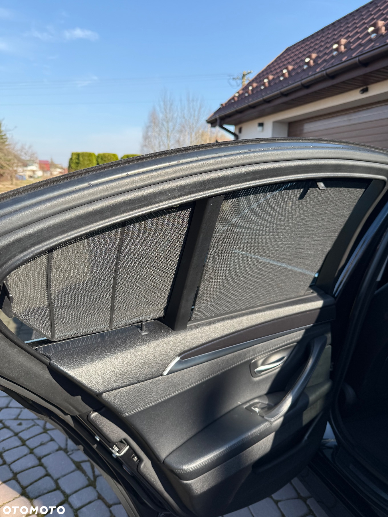 BMW Seria 5 520d xDrive - 16