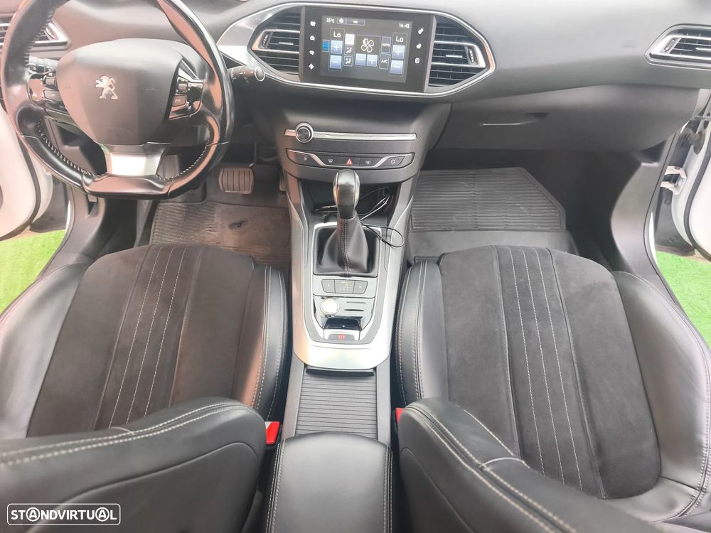 Peugeot 308 SW 1.6 BlueHDi Allure J17 EAT6 - 14