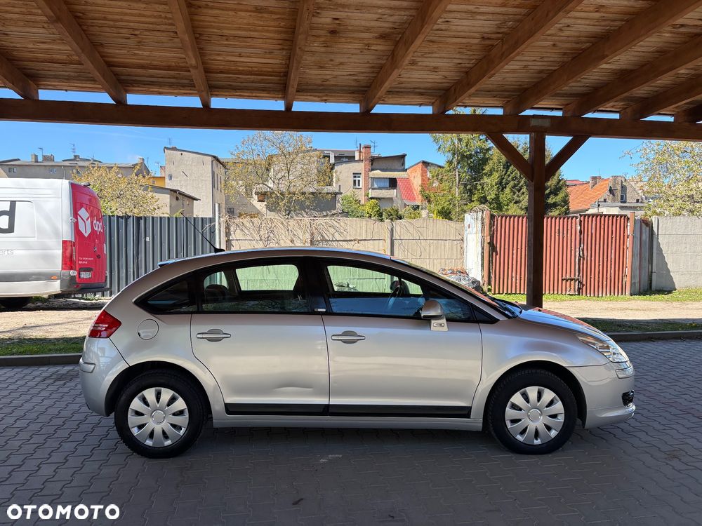 Citroën C4 1.6 16V Exclusive - 30