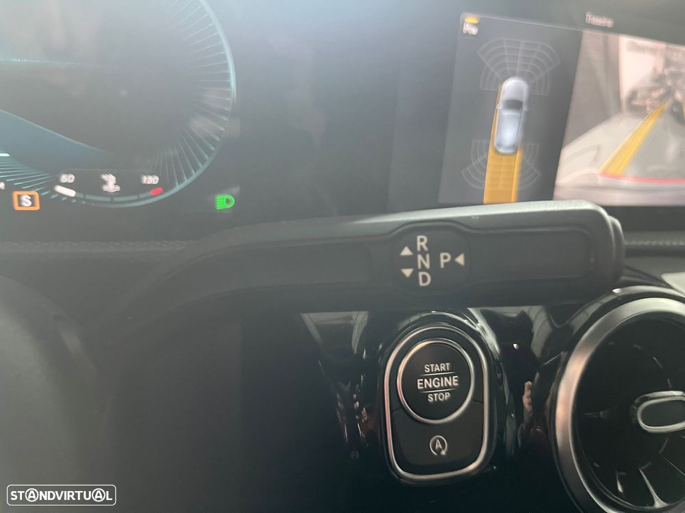 Mercedes-Benz A 180 d AMG Line Aut. - 29