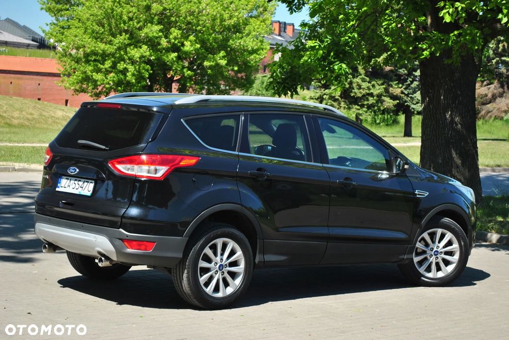 Ford Kuga 2.0 TDCi 2x4 Titanium - 8