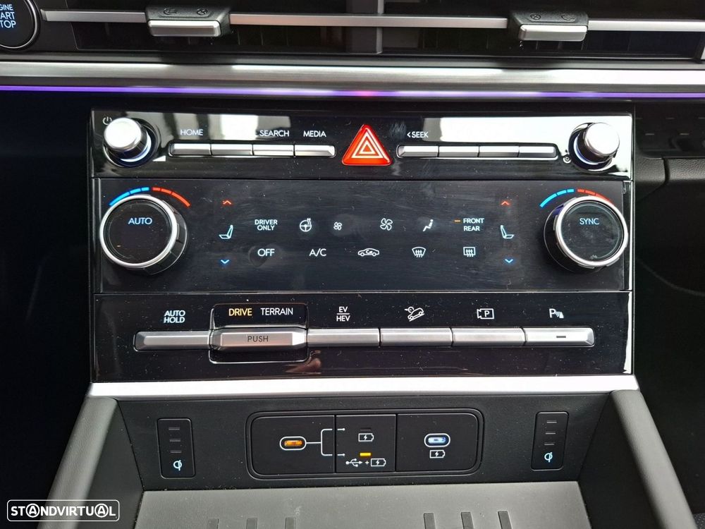 Hyundai Santa Fe 1.6 T-GDI PHEV Vanguard - 18