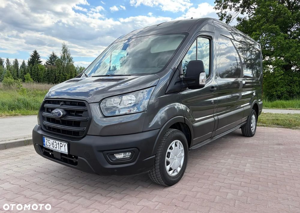 Ford Transit - 1