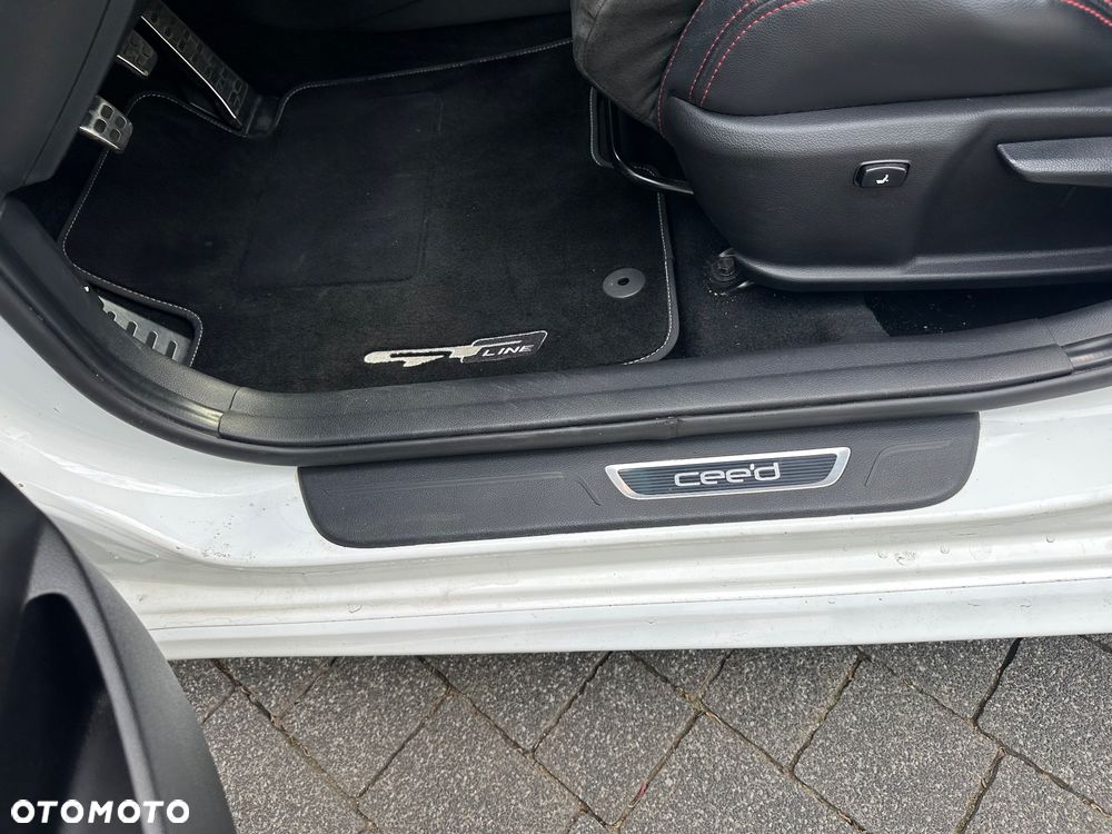 Kia Ceed 1.6 T-GDI GT XL - 18