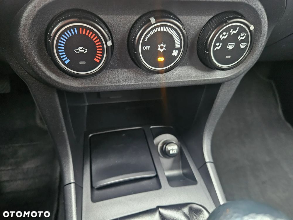 Mitsubishi Lancer 1.8 Instyle - 26