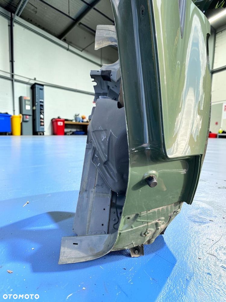 AUDI Q5 80A LIFT PRAWY BŁOTNIK TYŁ PRAWA ĆWIARTKA SZYBA ORYGINAŁ - 2