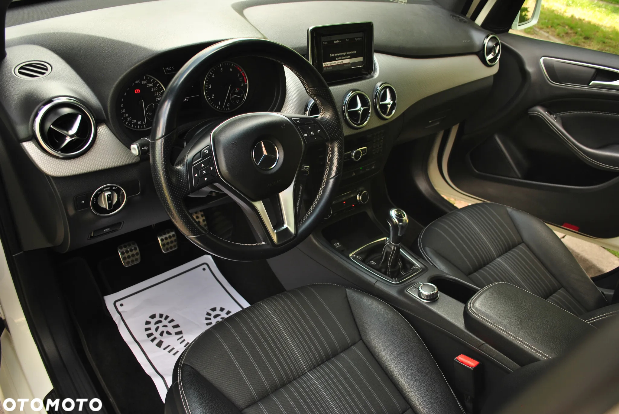 Mercedes-Benz Klasa B 180 (BlueEFFICIENCY) - 6