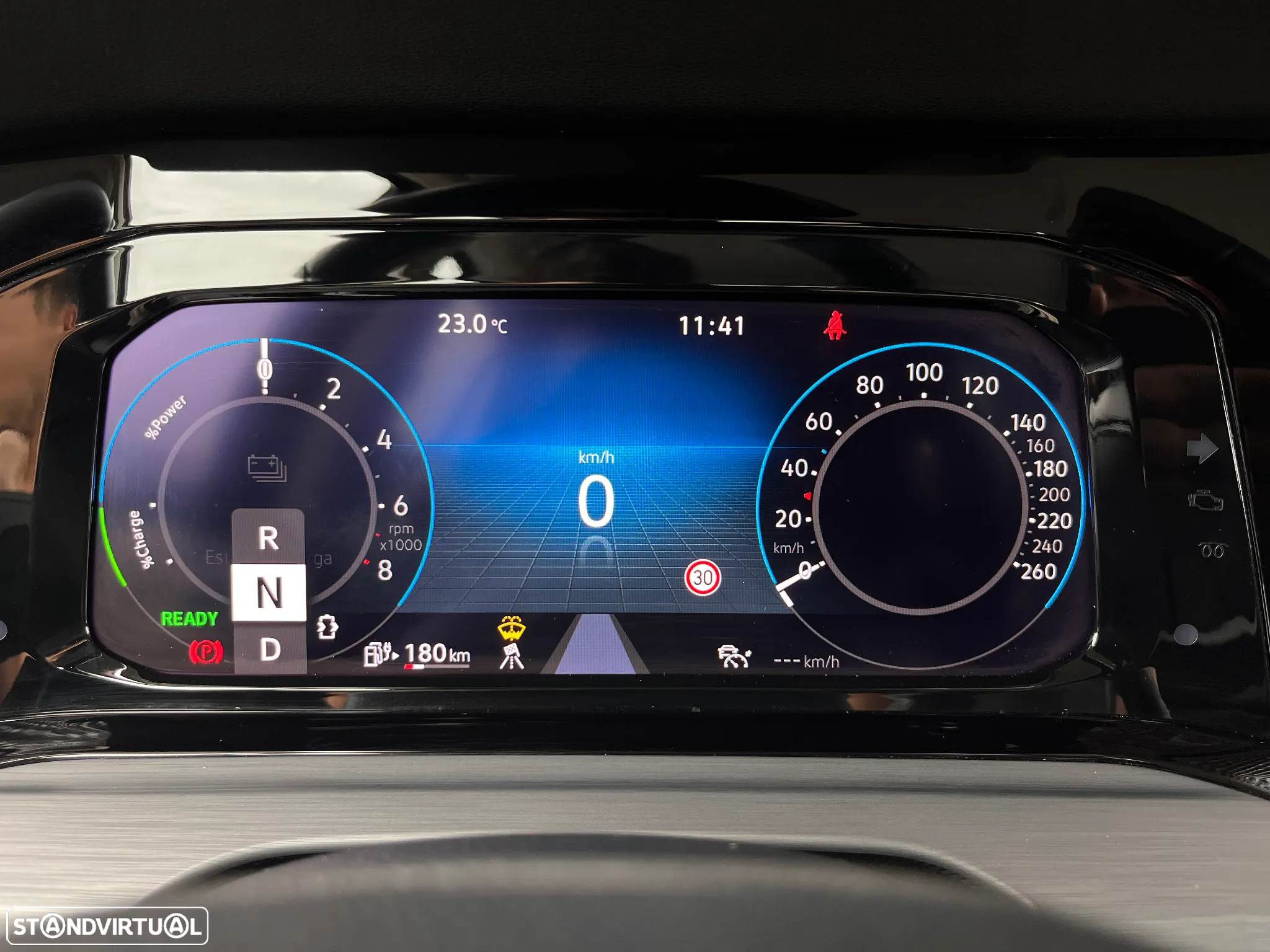 VW Golf 1.4 TSI e-Hybrid DSG - 14