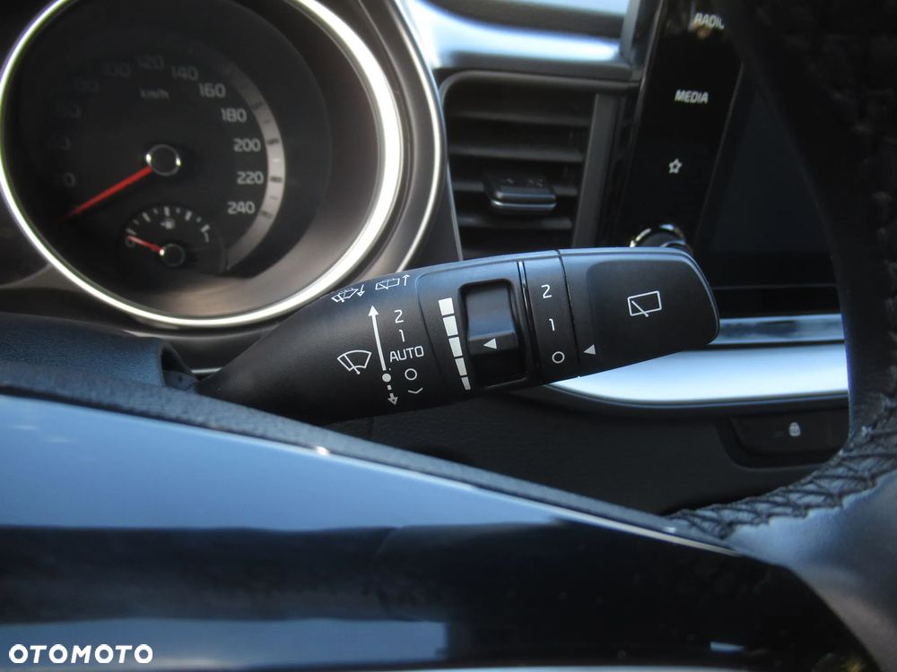 Kia Ceed 1.5 T-GDI M - 15