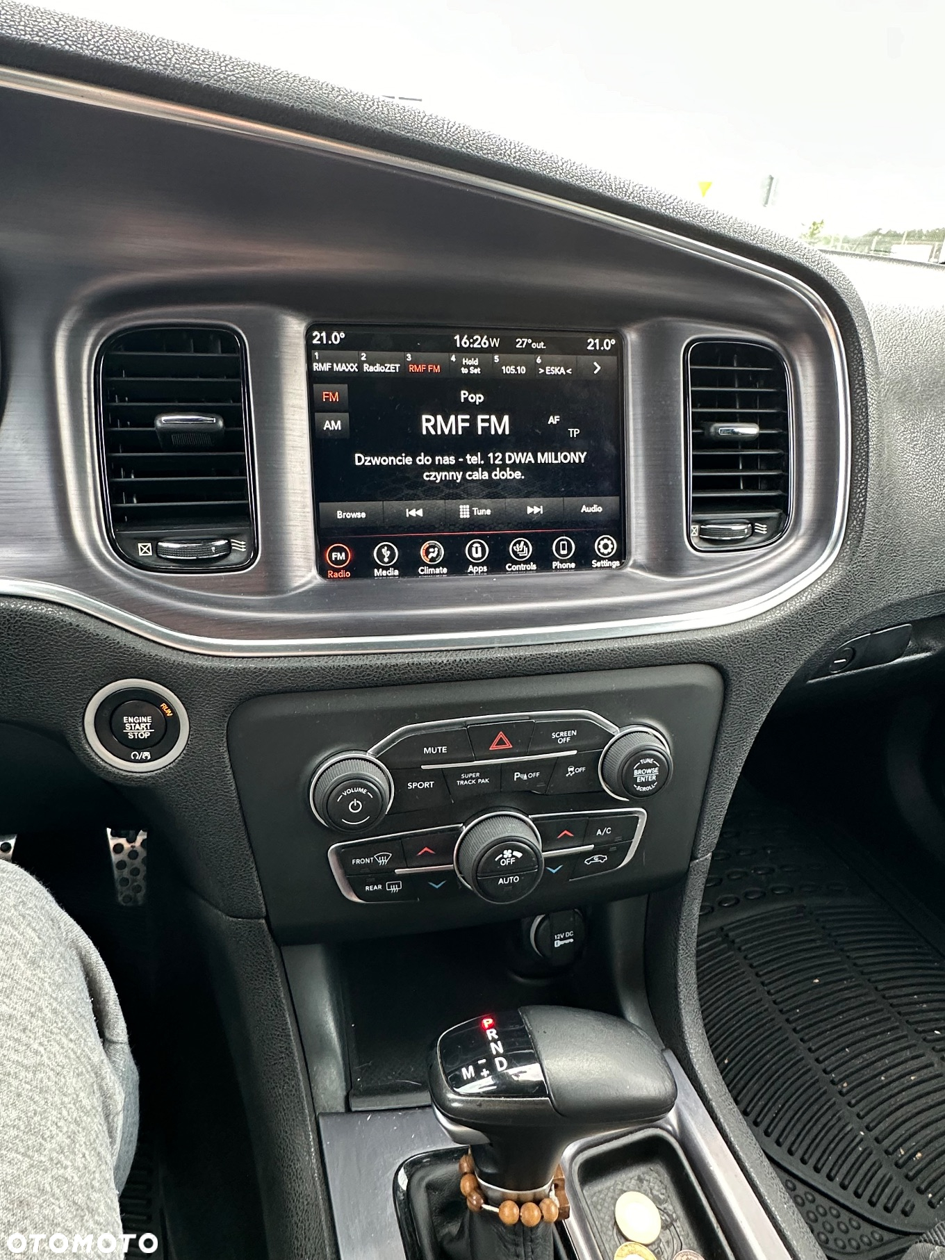 Dodge Charger 3.6 GT - 12