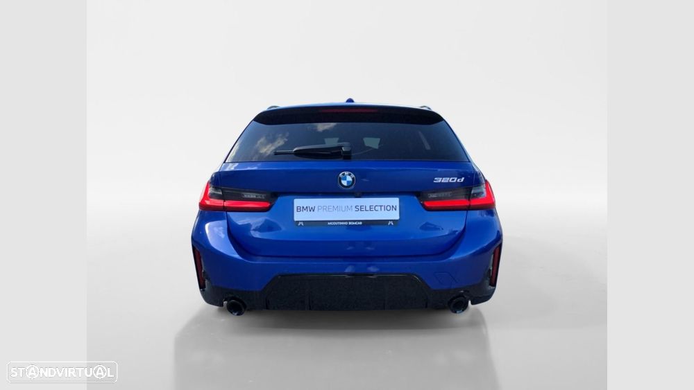 BMW 320 d Pack Desportivo M Auto - 7