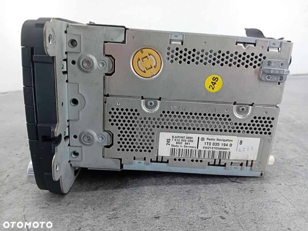 RADIO FABRYCZNE VW PASSAT B6 1T0035194D 7612002039 - 7
