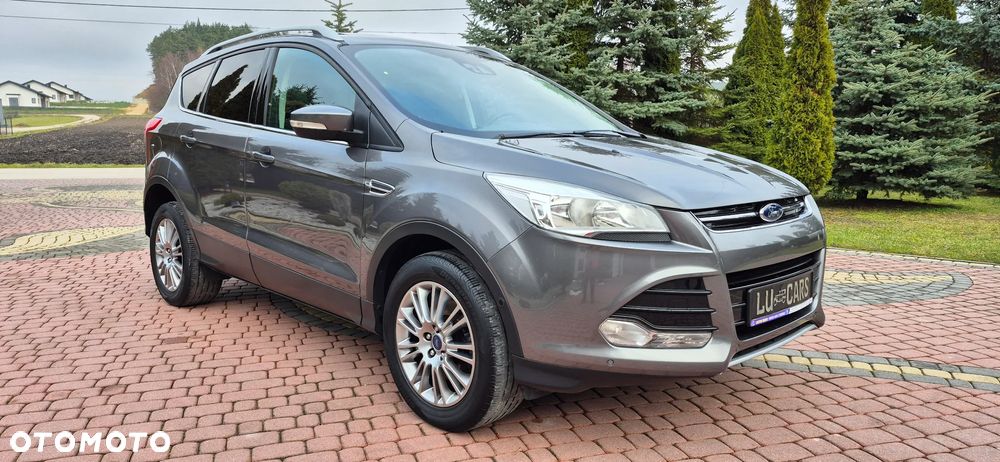 Ford Kuga 2.0 TDCi 2x4 Titanium - 32