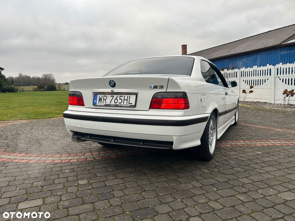 BMW M3 Standard - 9