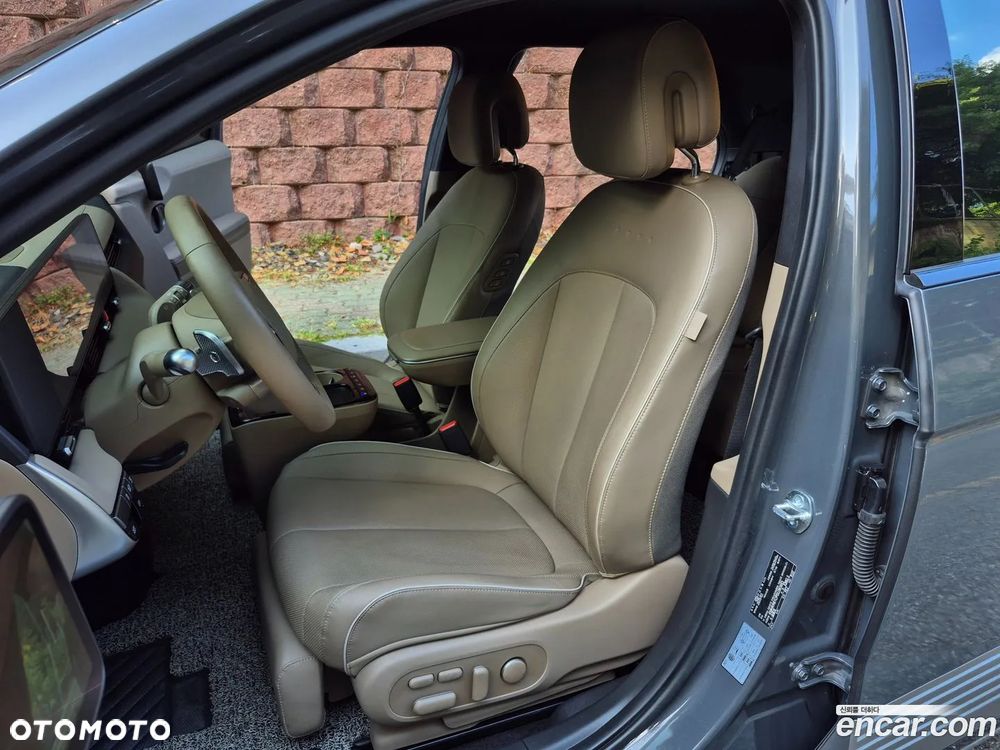 Hyundai IONIQ 5 - 8