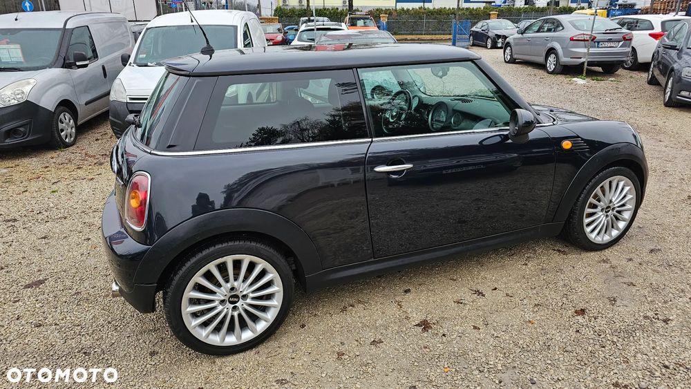 MINI Cooper 50 Camden - 26