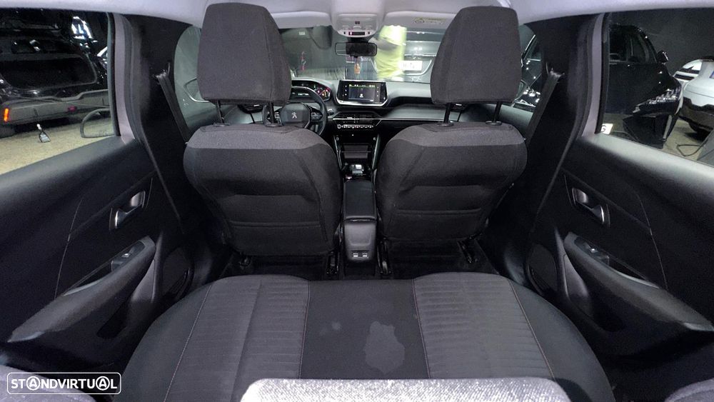 Peugeot e-208 E-Style - 5