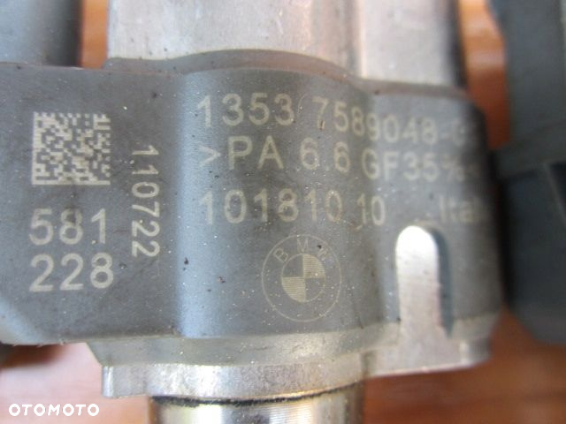 BMW E90 E60 N43 BMW1 N53 BENZYNA WTRYSKIWACZ 7589048 02 - 16