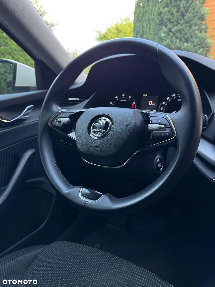 Skoda Octavia 1.5 TSI ACT Ambition - 17